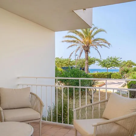 Milenial Immo Beachfront With Parking