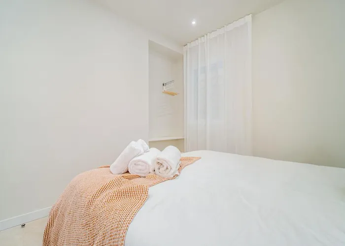 Milenial Immo Beachfront With Parking Lejlighed Roses